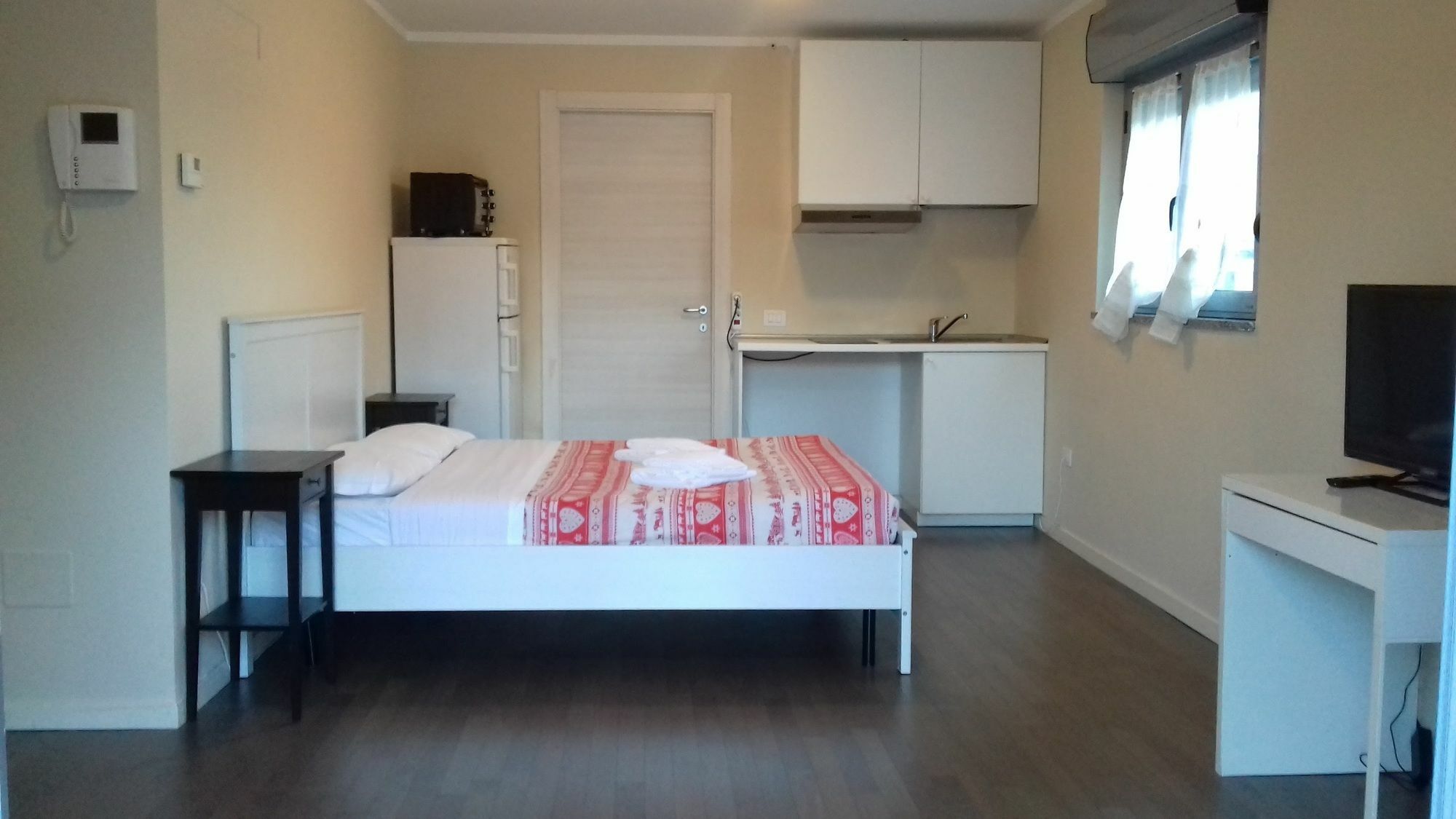 Red Line Apartments Milano מראה חיצוני תמונה