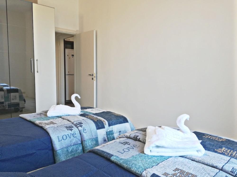 Red Line Apartments Milano מראה חיצוני תמונה