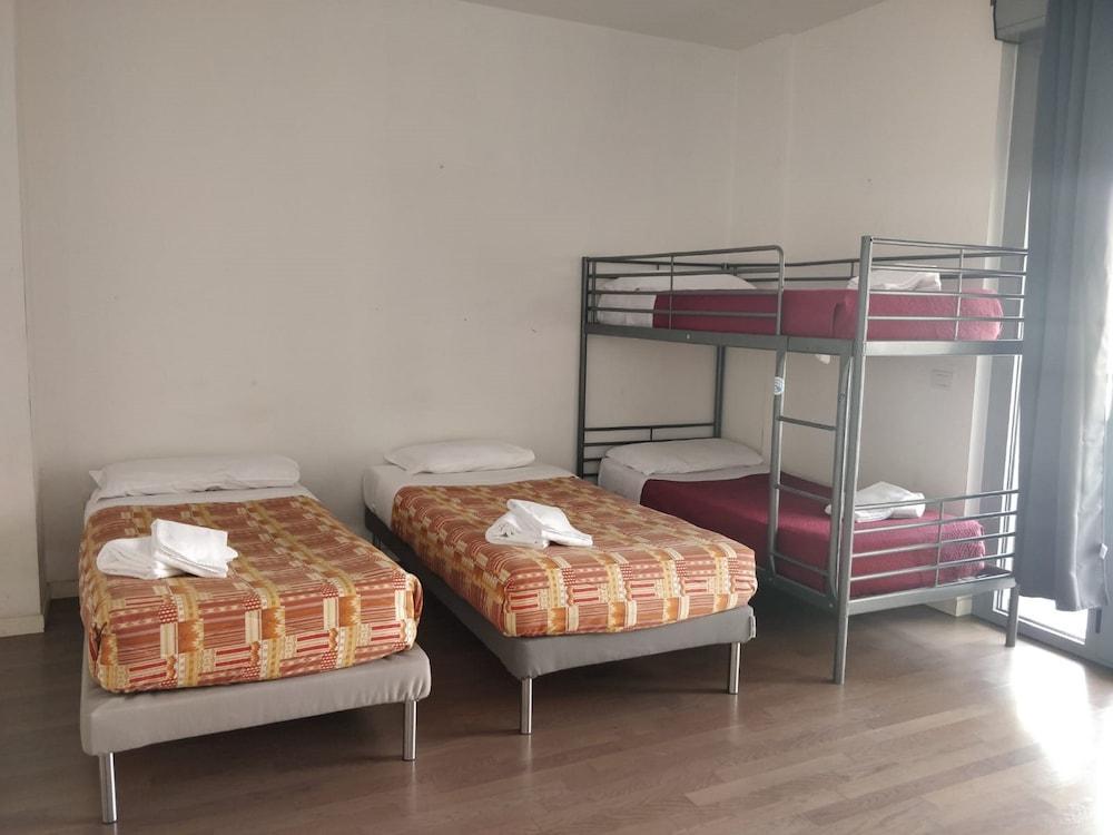 Red Line Apartments Milano מראה חיצוני תמונה